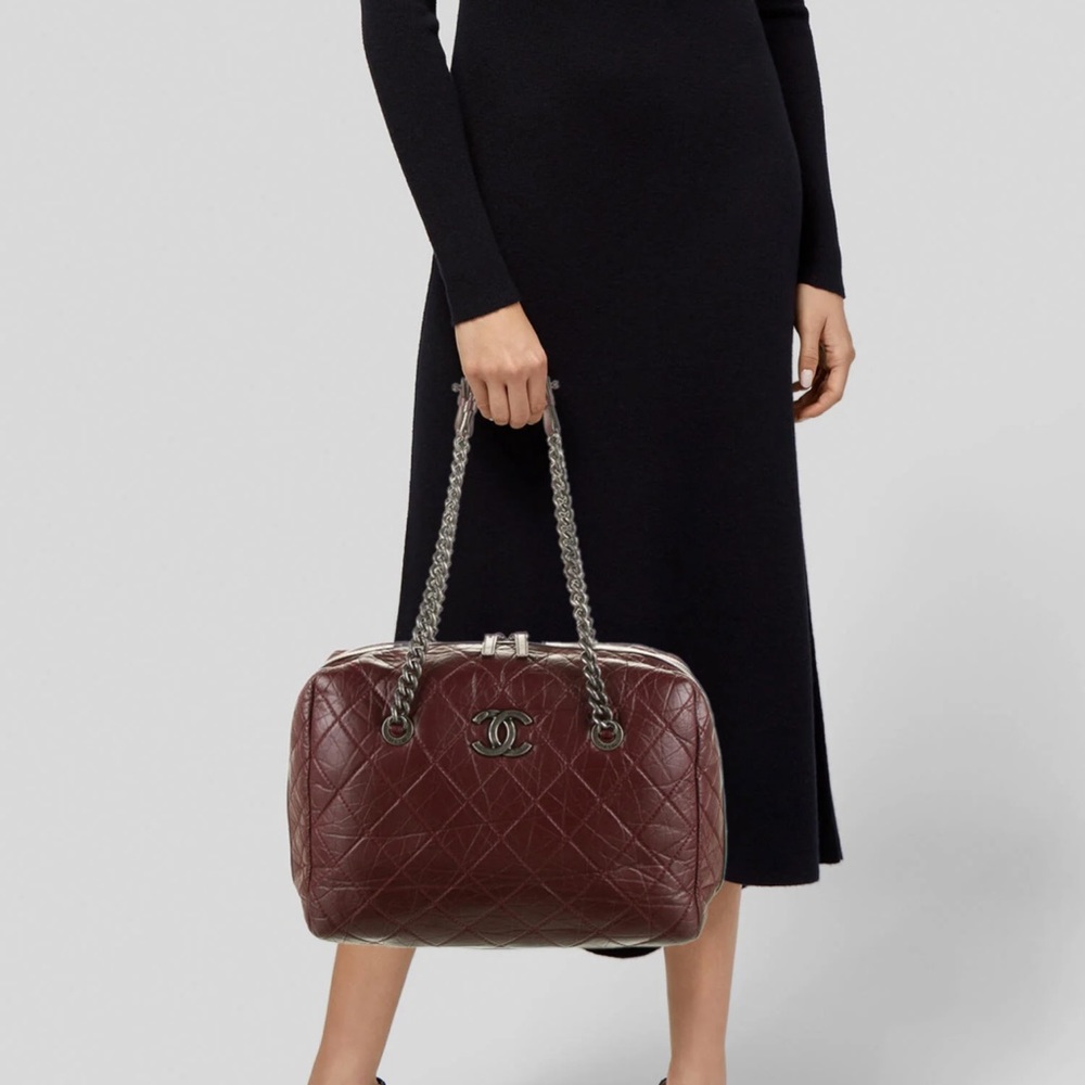 12A CHANEL bowling bag burgundy